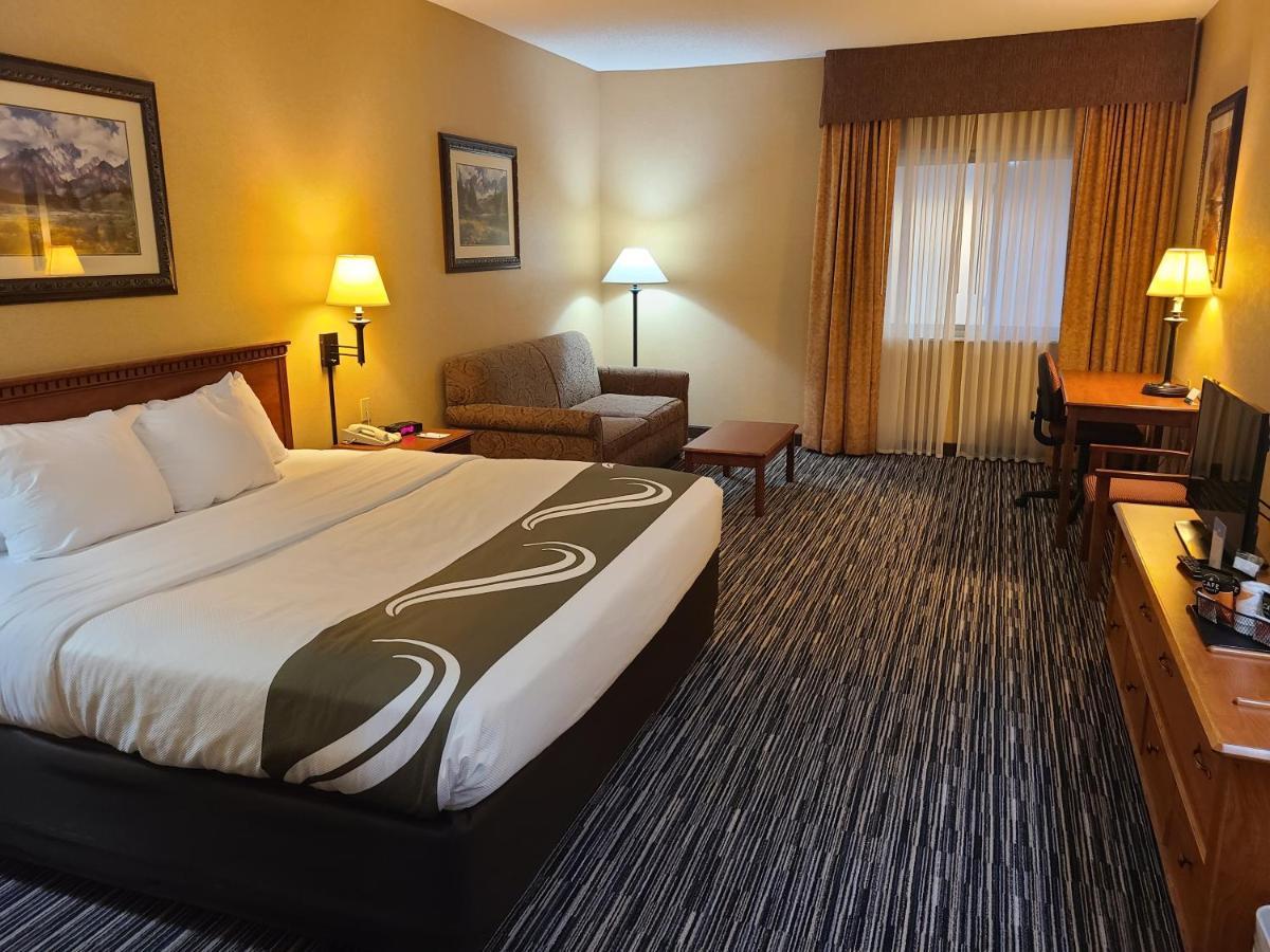 Quality Inn & Suites Wellington - Fort Collins Eksteriør bilde
